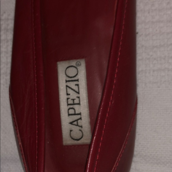 Supple Red Leather Flats By Capezio Sz 11 - Picture 3 of 3